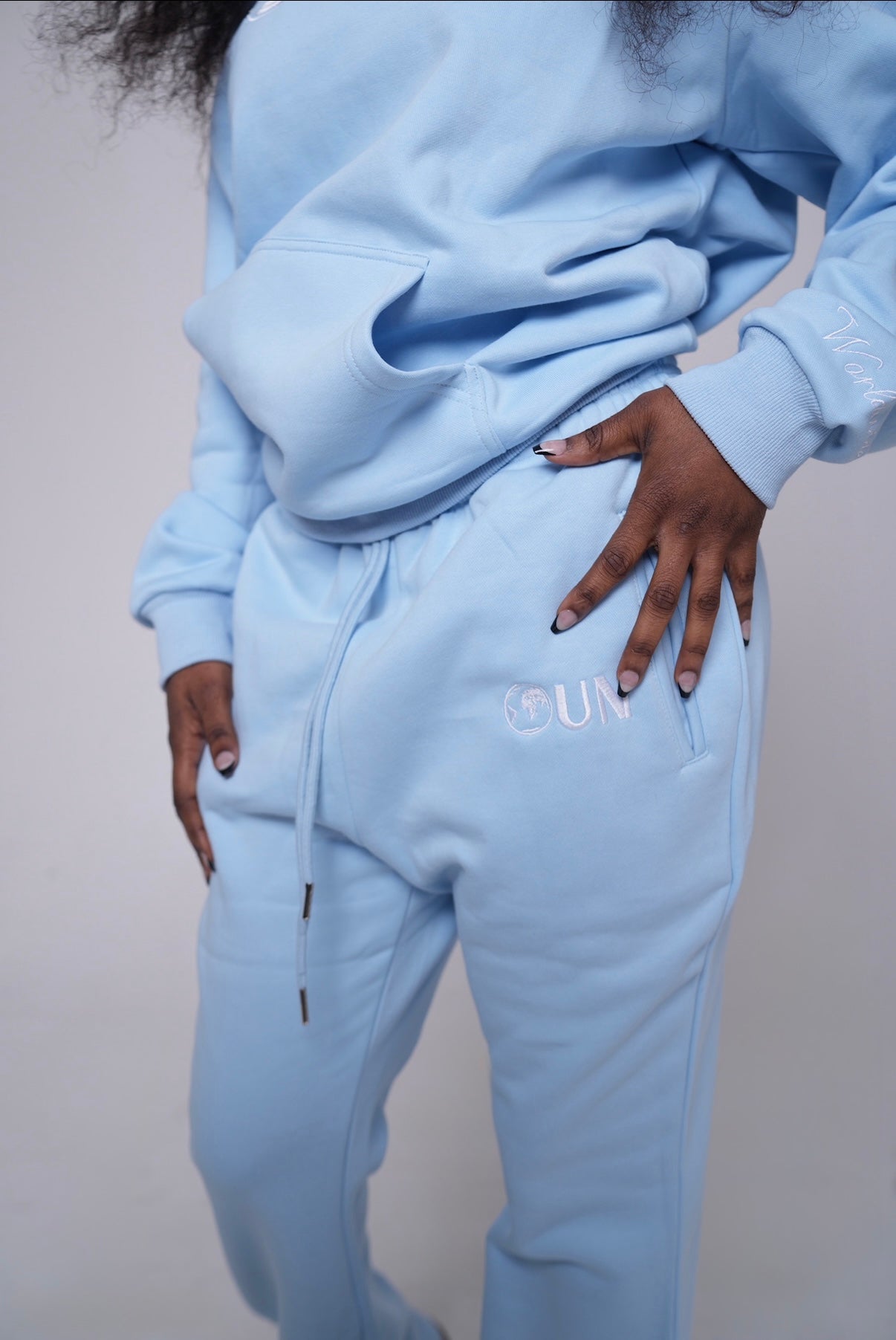 OUN WorldWide Pullover Tracksuit